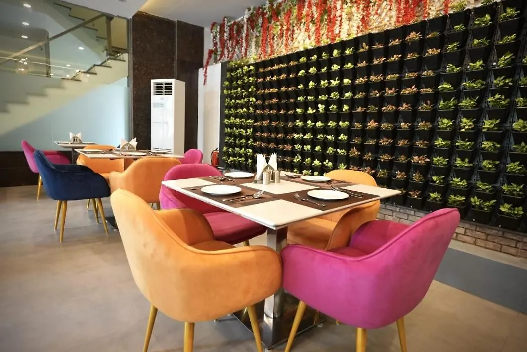 Hotel Vits Gurugram Formerly Known As Windsor Heights Gurgaon